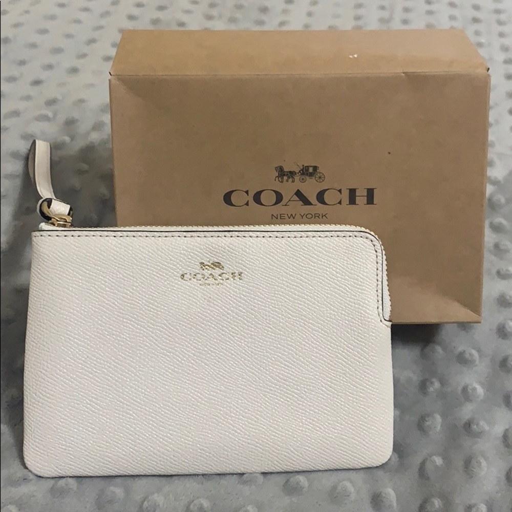 NWT COACH WRISTLET